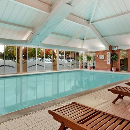 Orida Hotels Newbury Newbury  Buitenkant foto