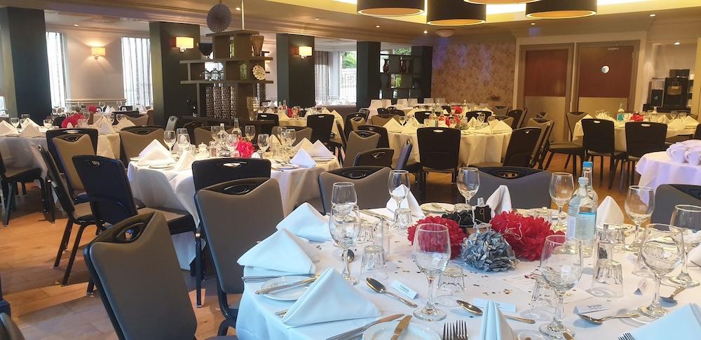 Orida Hotels Newbury Newbury  Buitenkant foto