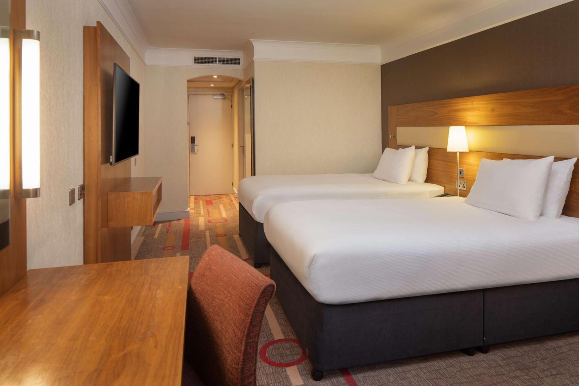 Orida Hotels Newbury Newbury  Buitenkant foto